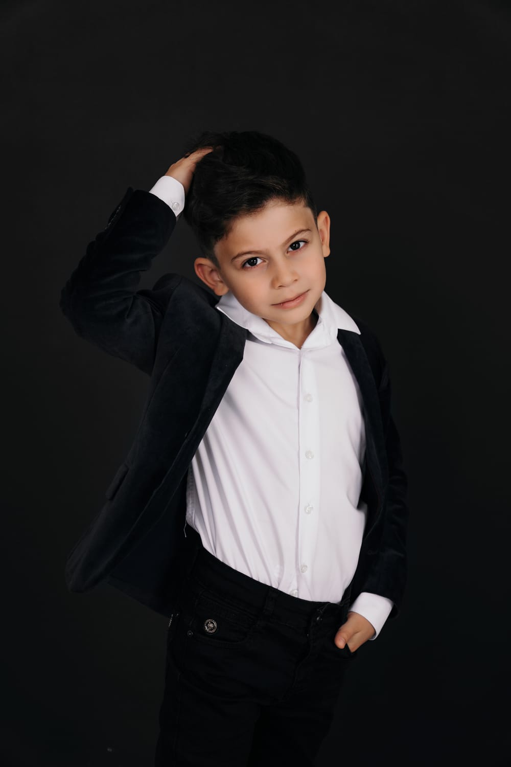 image-05-12-24-01-00